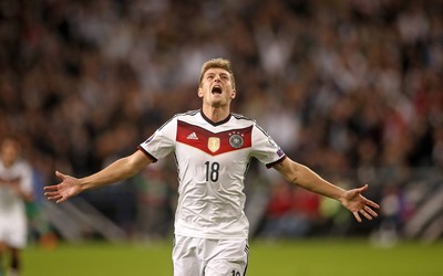 XK体育精华-哈兰德国家队比赛节奏不适应